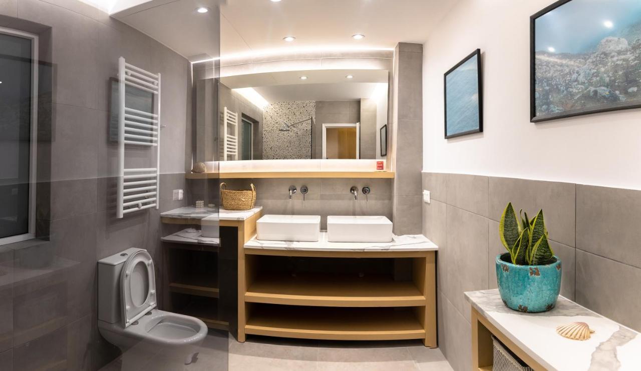 Artistic Getaway Home - Super Central Iraklion Buitenkant foto